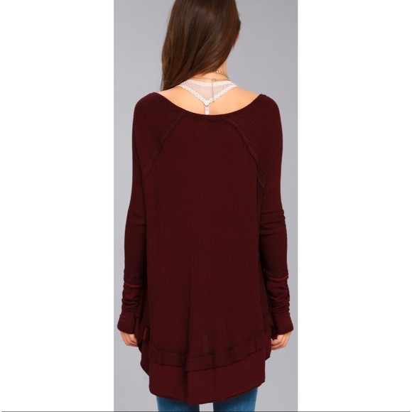 WE THE FREE Burgundy Thermal Long Sleeve V-Neck Top - Picture 2 of 8